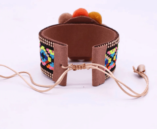 Retro Flower Bracelet - The Velvet Strand